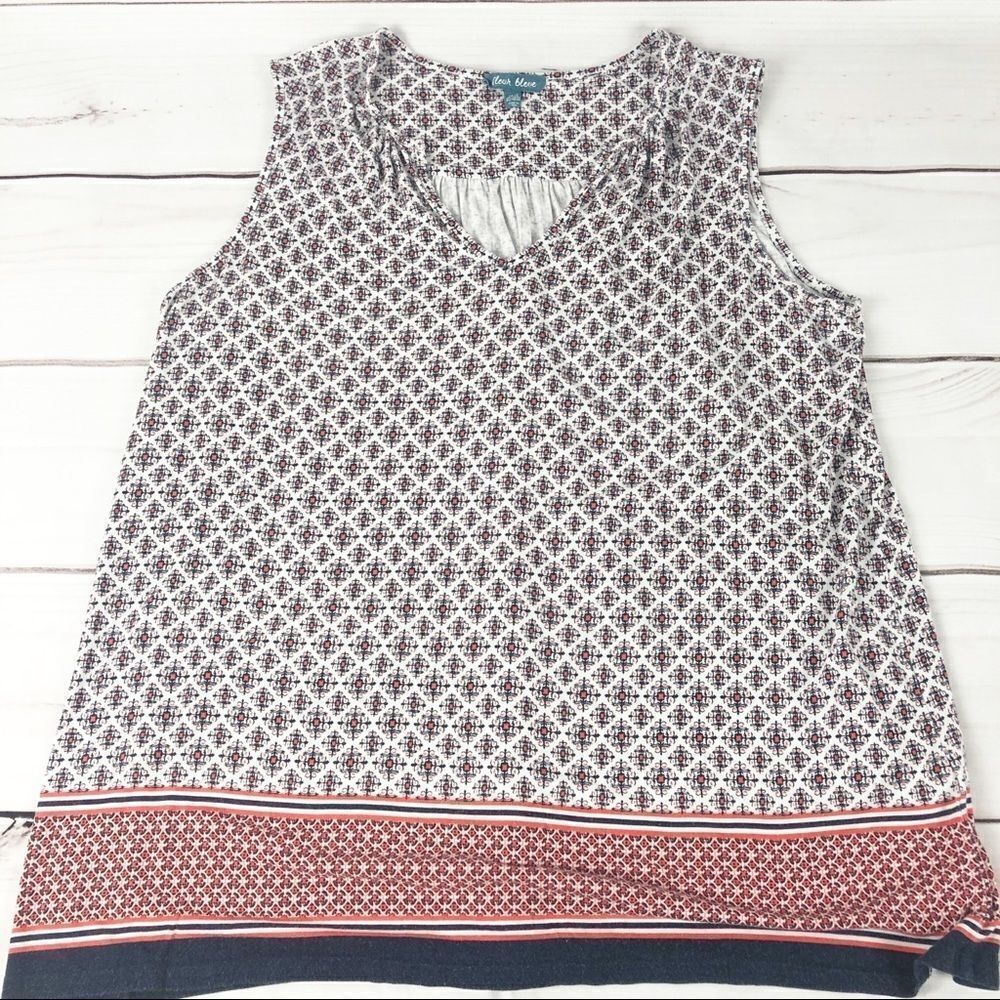 Fleur Bleu v-neck sleeveless top size 1X